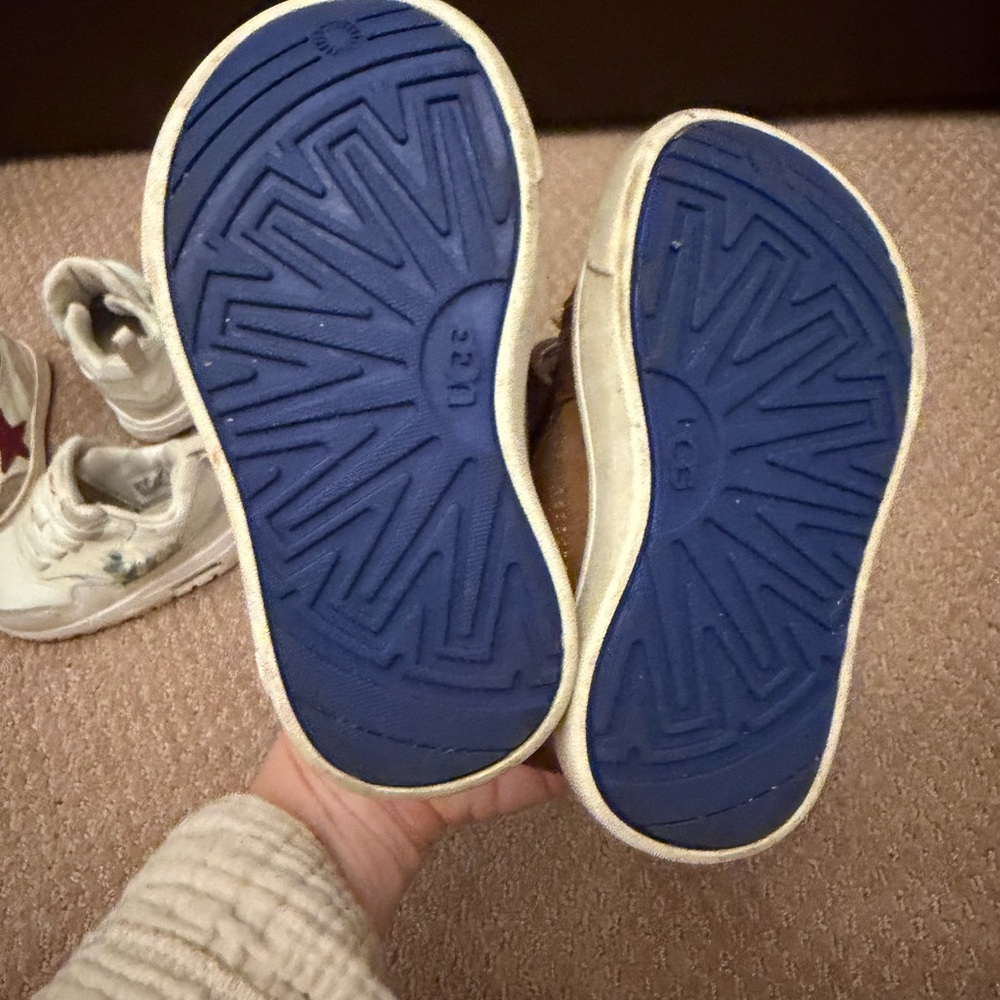 UGG Rennon - Picture 3 of 3